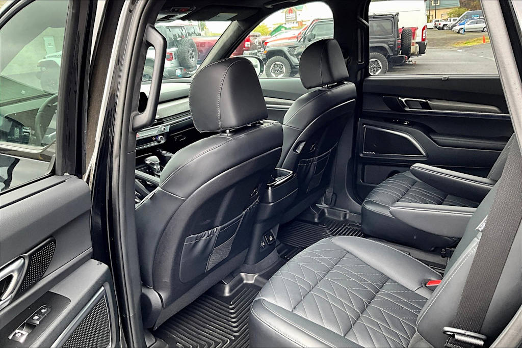 Thumbnail: 2024 Kia Telluride - 12