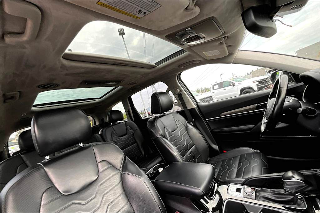 Thumbnail: 2022 Kia Telluride - 30