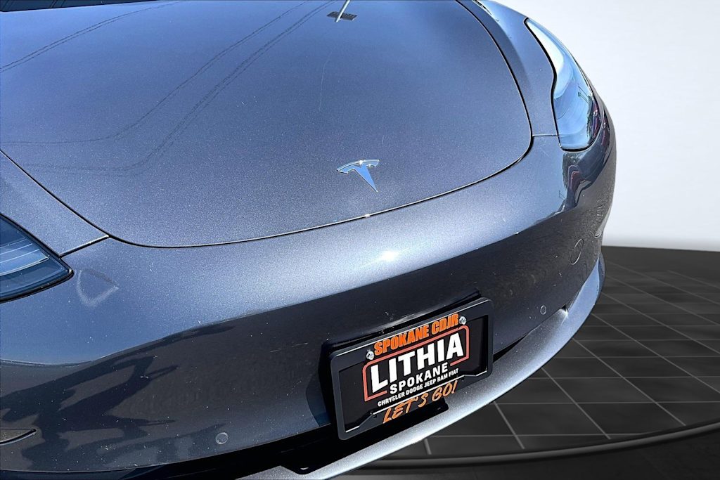 Thumbnail: 2022 Tesla Model 3 - 33