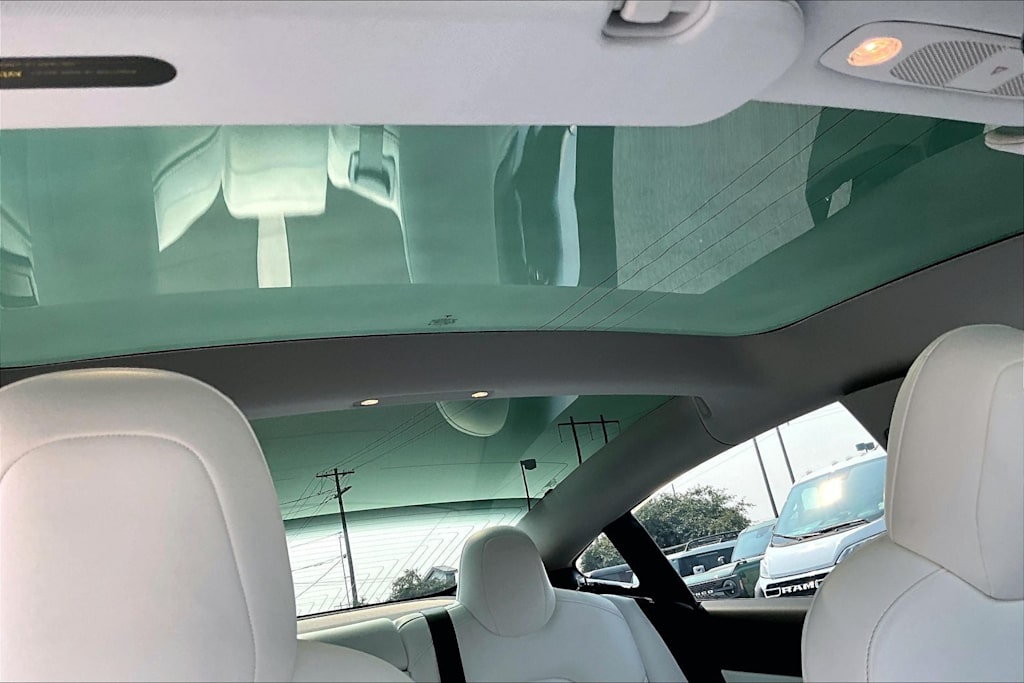 Thumbnail: 2018 Tesla Model 3 - 30