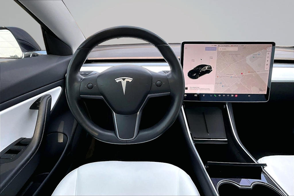 Thumbnail: 2018 Tesla Model 3 - 13