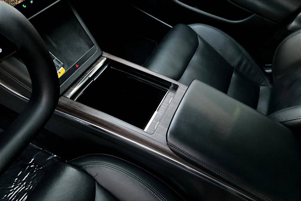 Thumbnail: 2022 Tesla Model S - 15