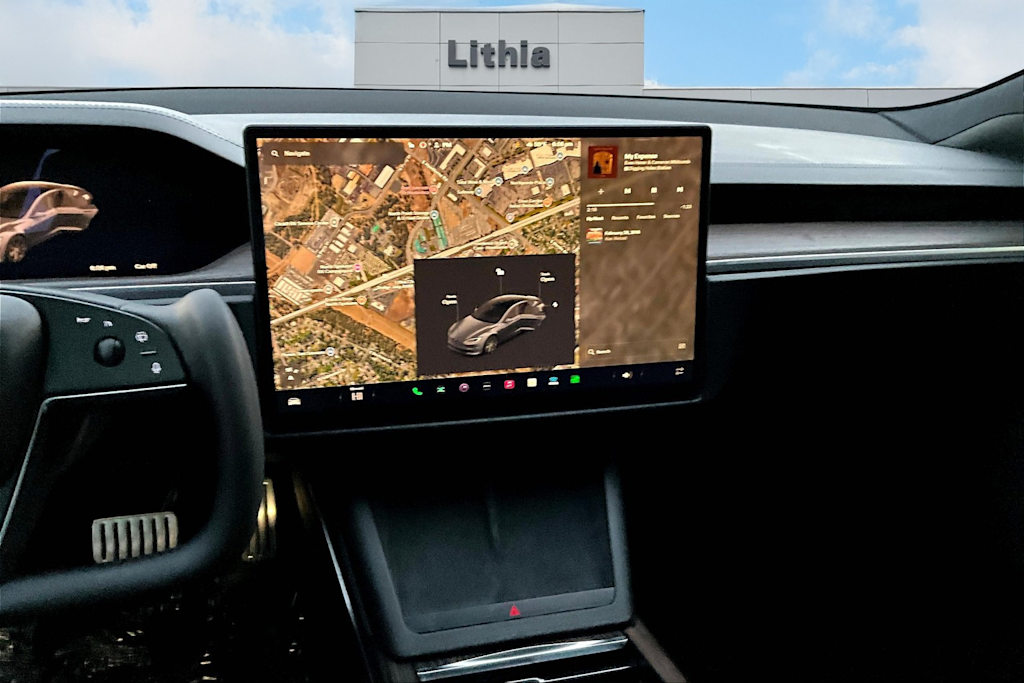 Thumbnail: 2022 Tesla Model S - 14