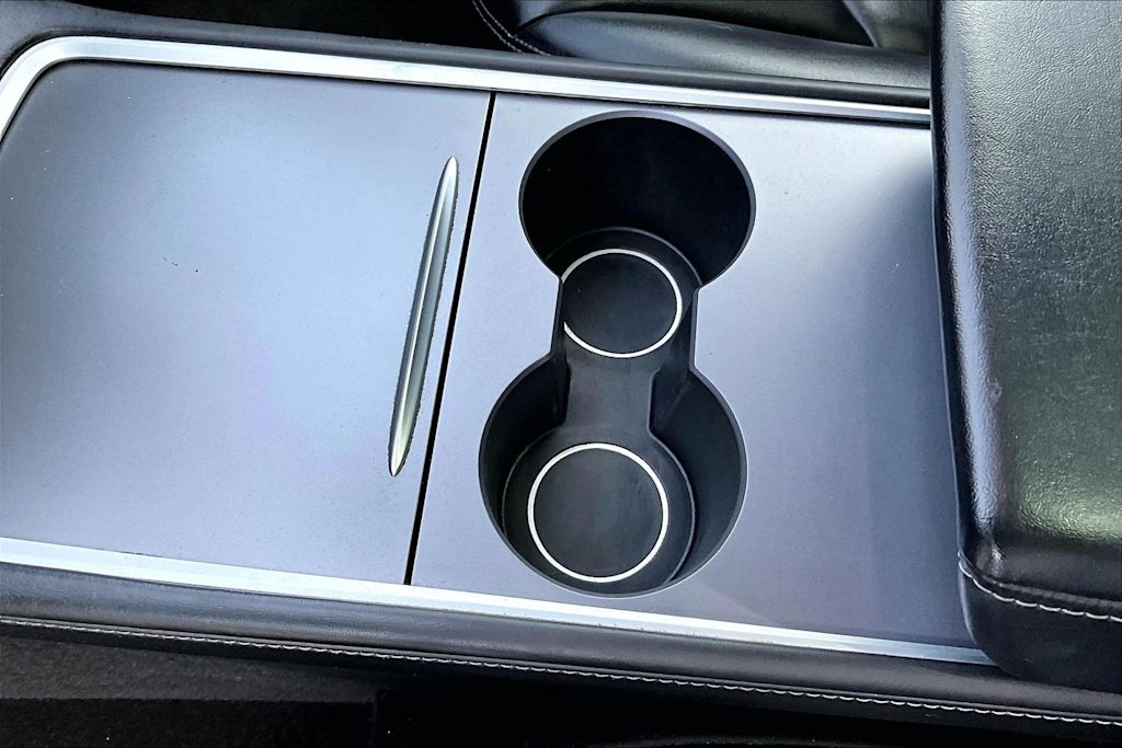 Thumbnail: 2021 Tesla Model Y - 20