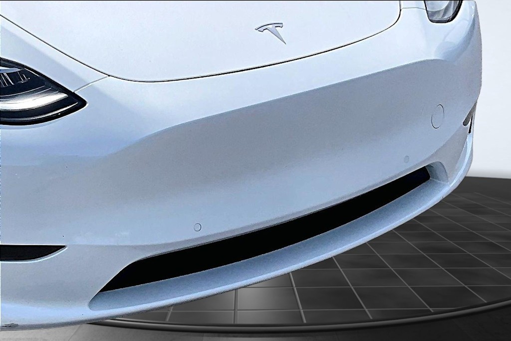 Thumbnail: 2021 Tesla Model Y - 33