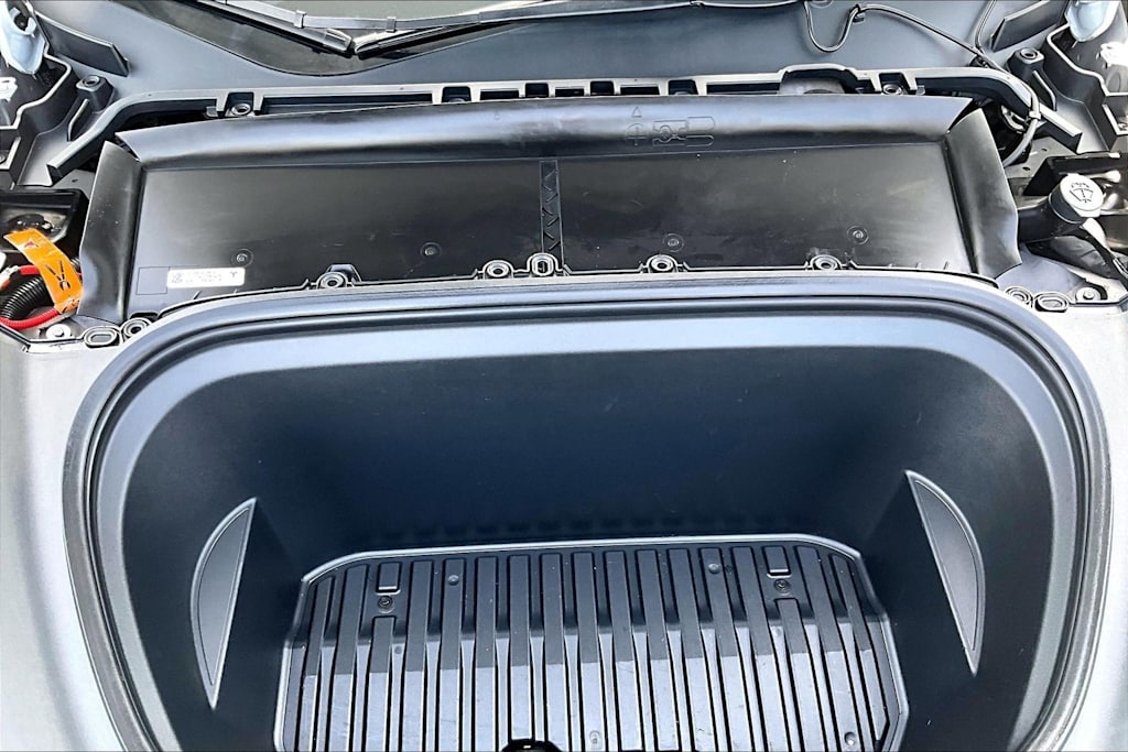 Thumbnail: 2021 Tesla Model Y - 16