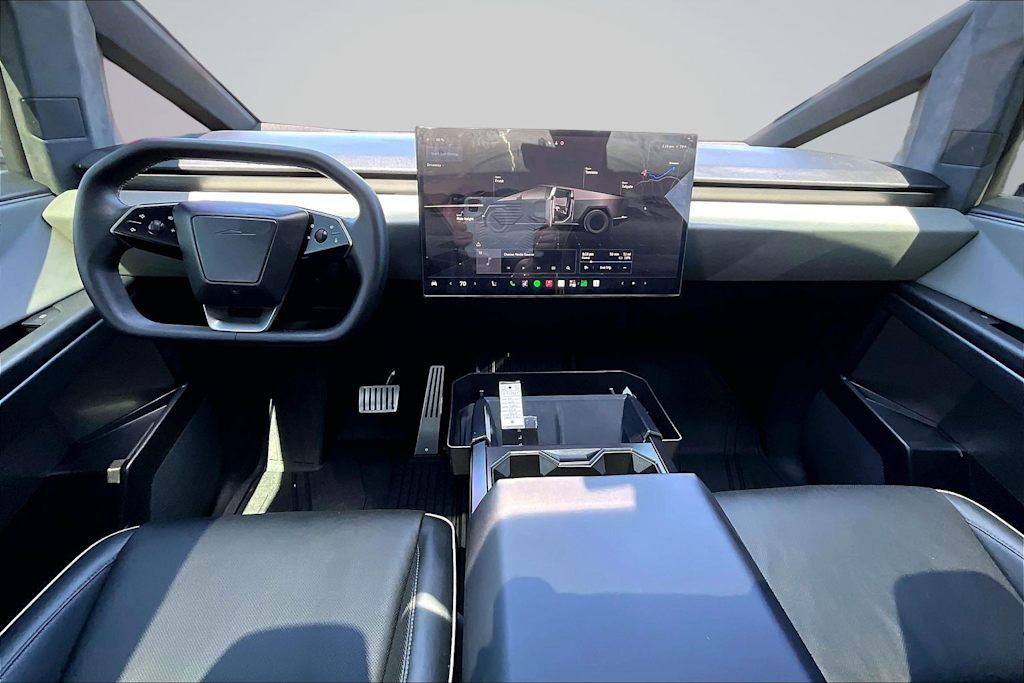 Thumbnail: 2025 Tesla Cybertruck - 10