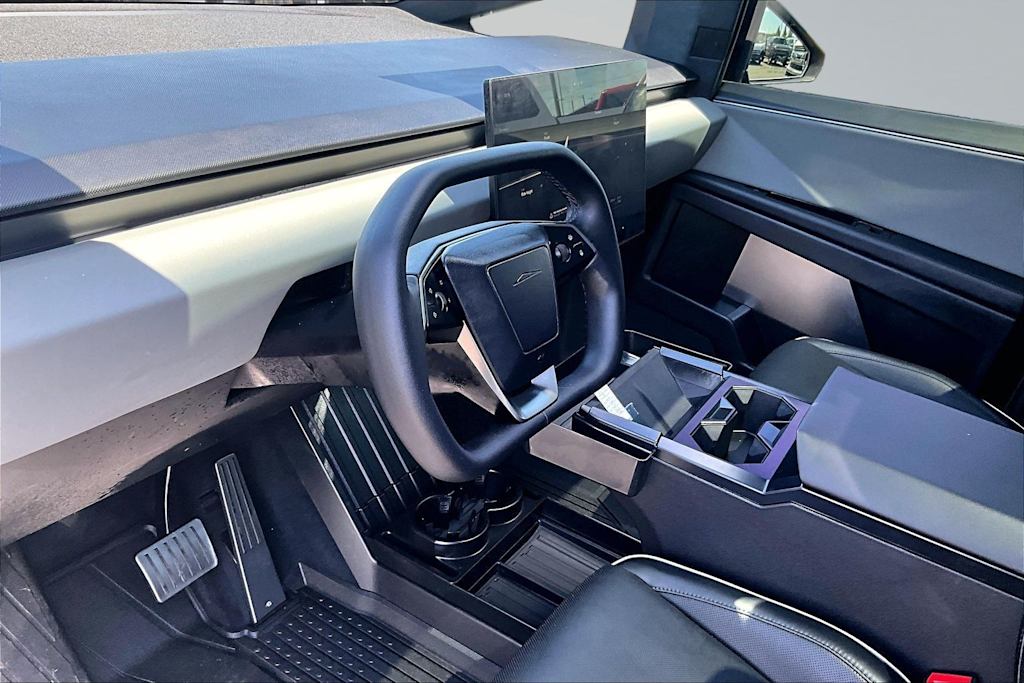 Thumbnail: 2025 Tesla Cybertruck - 2