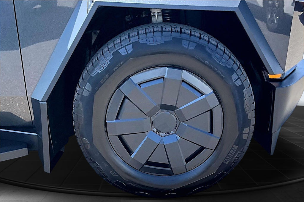 Thumbnail: 2025 Tesla Cybertruck - 34