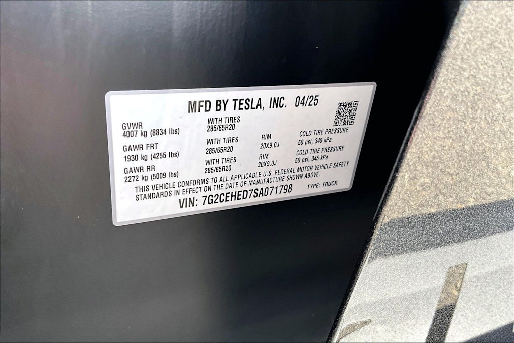 Thumbnail: 2025 Tesla Cybertruck - 19