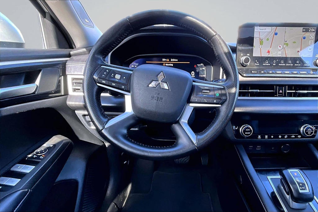 Thumbnail: 2024 Mitsubishi Outlander - 14