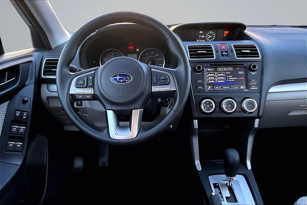 Thumbnail: 2017 Subaru Forester - 13