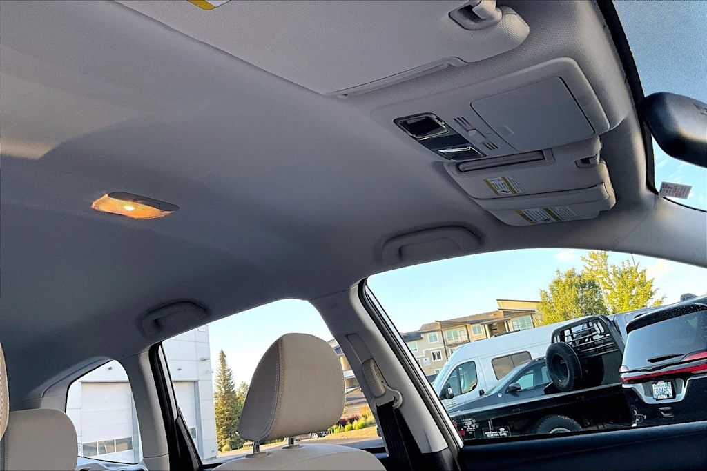 Thumbnail: 2017 Subaru Forester - 30