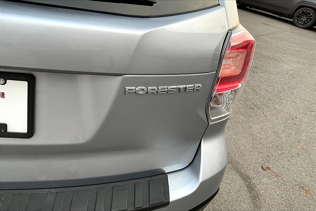 Thumbnail: 2018 Subaru Forester - 19