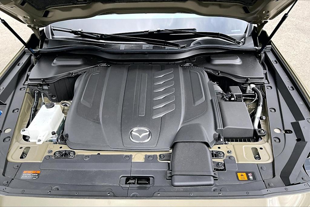 Thumbnail: 2025 Mazda CX-70 - 9