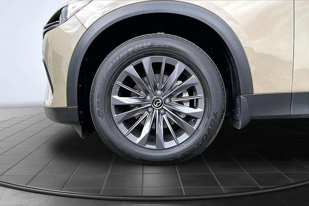 Thumbnail: 2025 Mazda CX-70 - 8