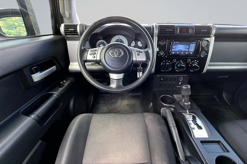 Thumbnail: 2014 Toyota FJ Cruiser - 14