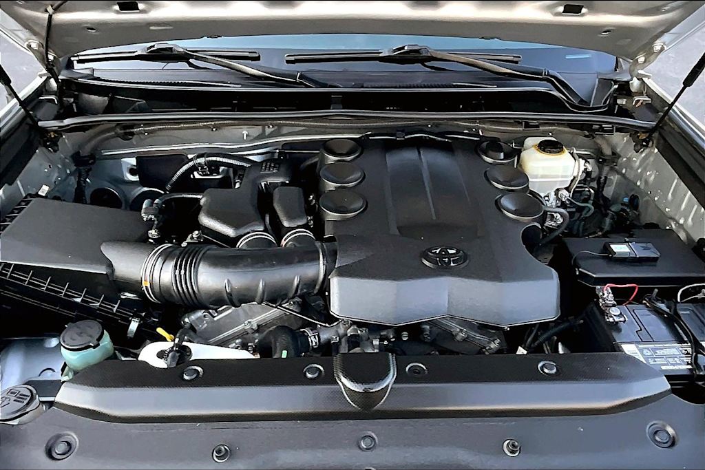 Thumbnail: 2012 Toyota 4Runner - 9