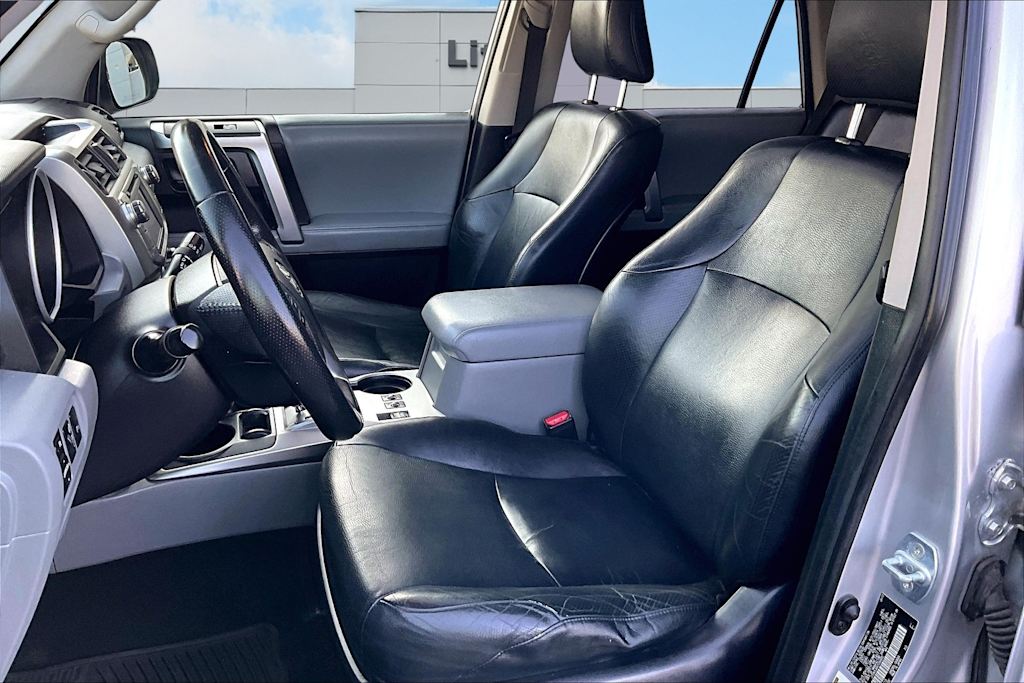 Thumbnail: 2012 Toyota 4Runner - 11