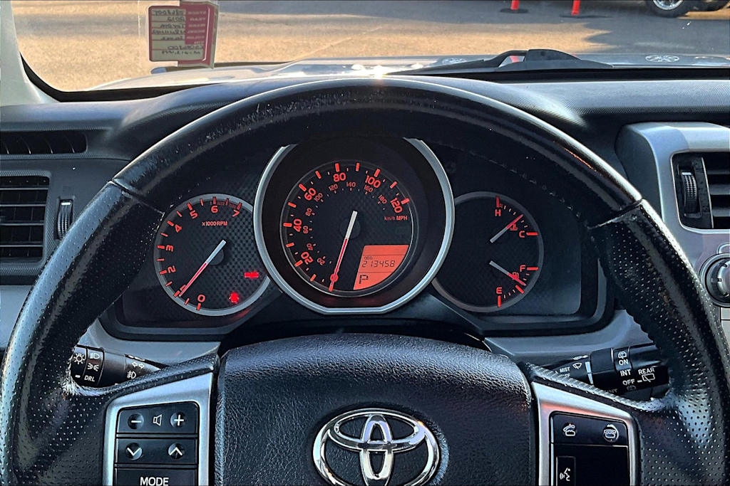 Thumbnail: 2012 Toyota 4Runner - 18