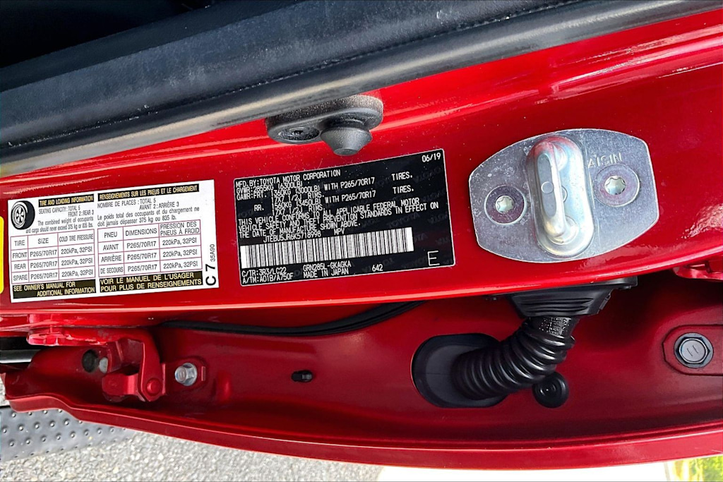 Thumbnail: 2019 Toyota 4Runner - 20