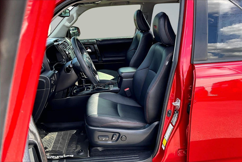 Thumbnail: 2019 Toyota 4Runner - 11