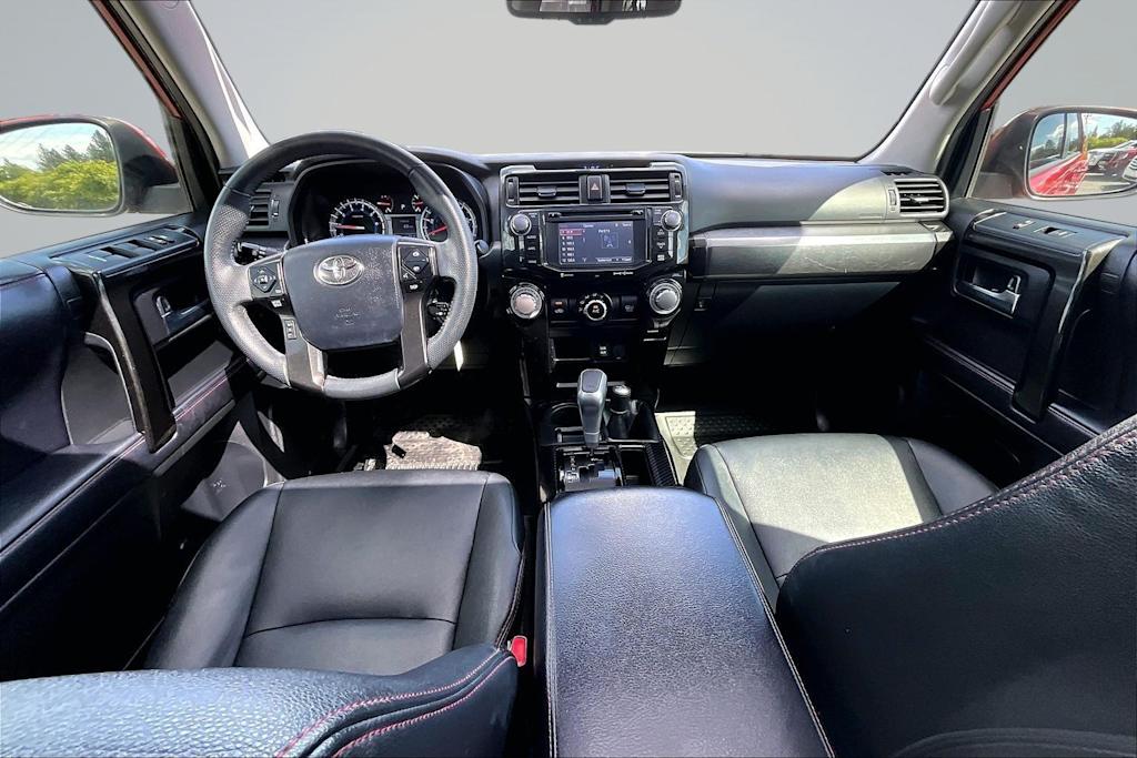Thumbnail: 2019 Toyota 4Runner - 10