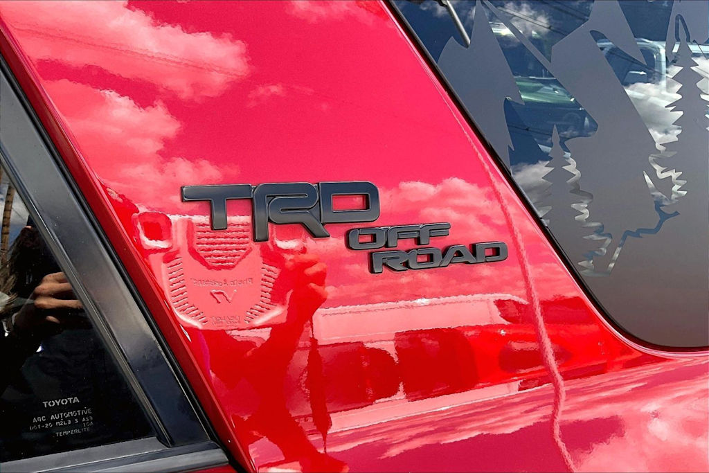 Thumbnail: 2019 Toyota 4Runner - 7