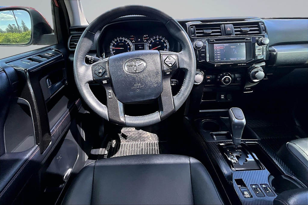 Thumbnail: 2019 Toyota 4Runner - 14