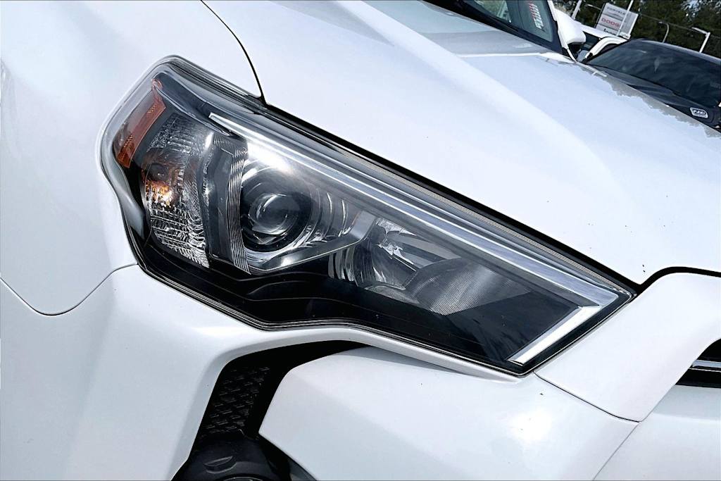 Thumbnail: 2024 Toyota 4Runner - 31