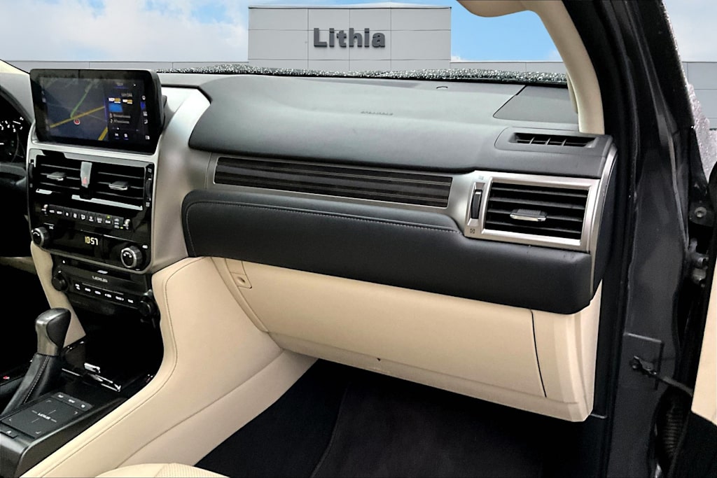 Thumbnail: 2023 Lexus GX - 25