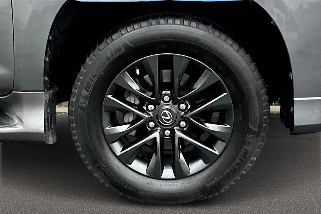 Thumbnail: 2023 Lexus GX - 34