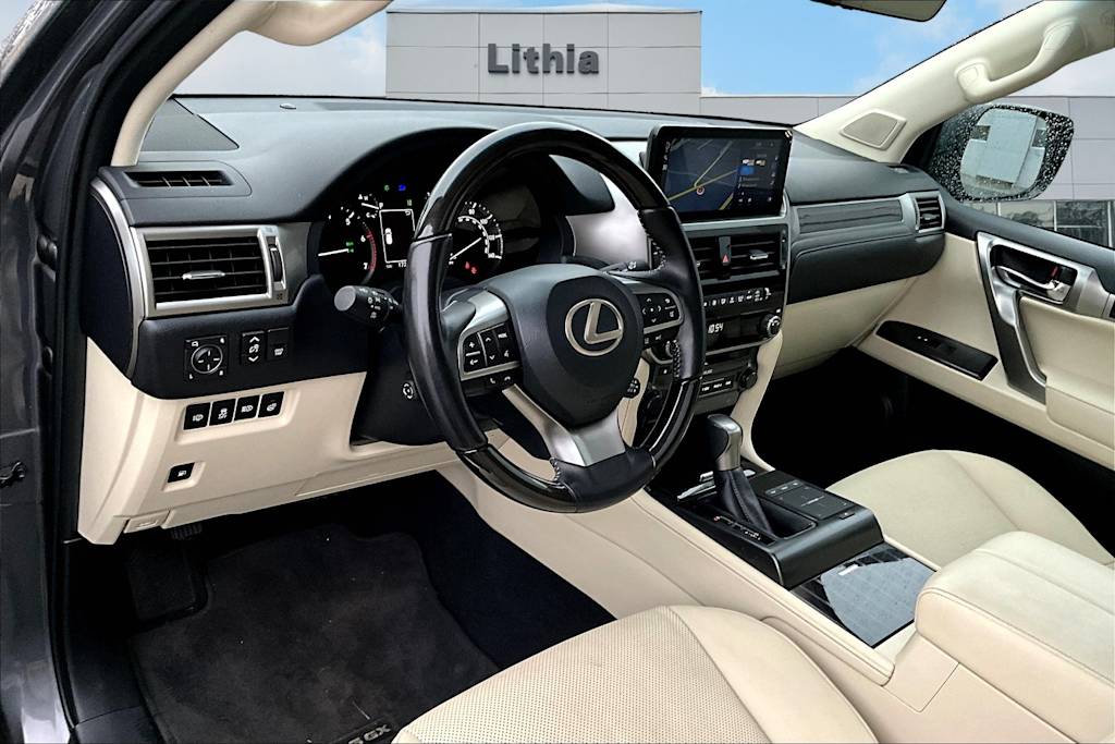 Thumbnail: 2023 Lexus GX - 2