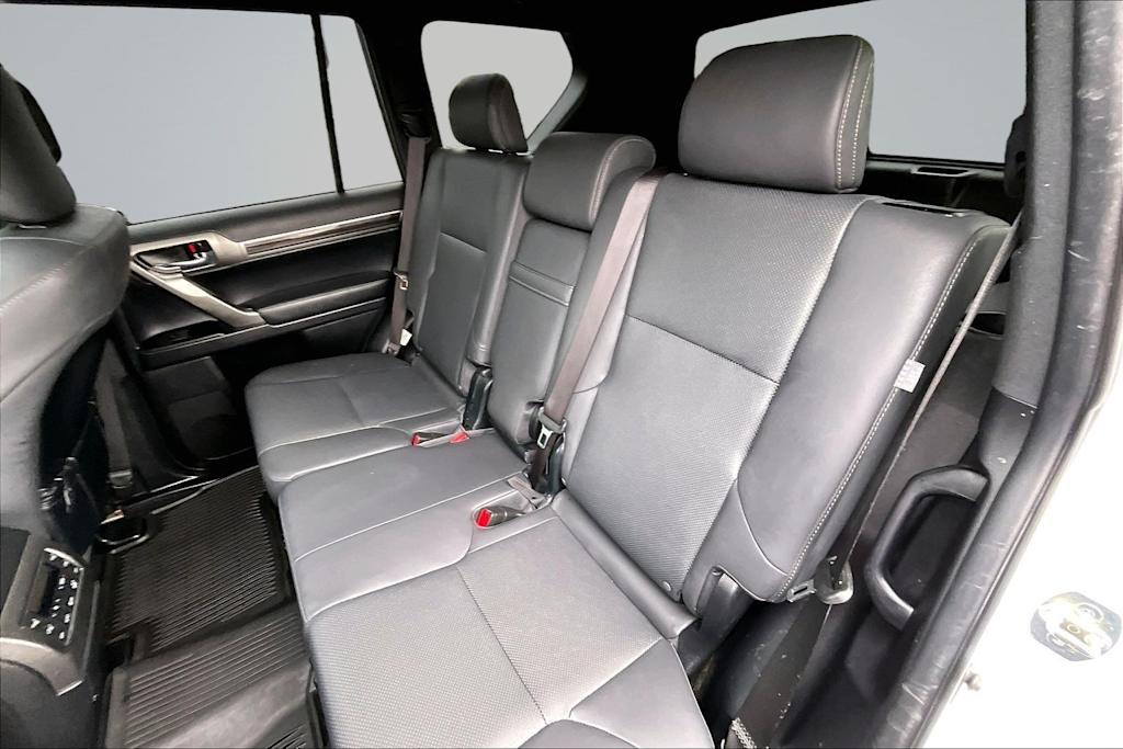 Thumbnail: 2022 Lexus GX - 12