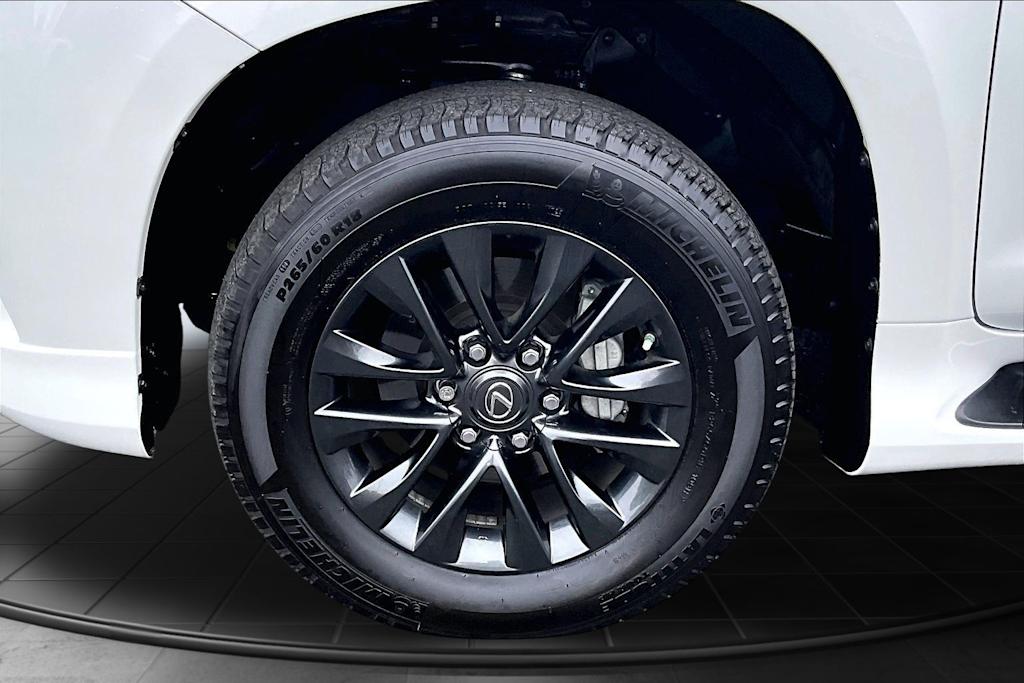 Thumbnail: 2022 Lexus GX - 7