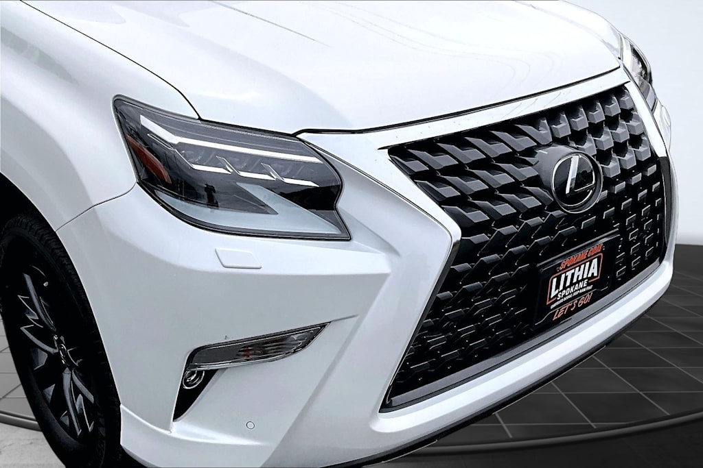 Thumbnail: 2022 Lexus GX - 33