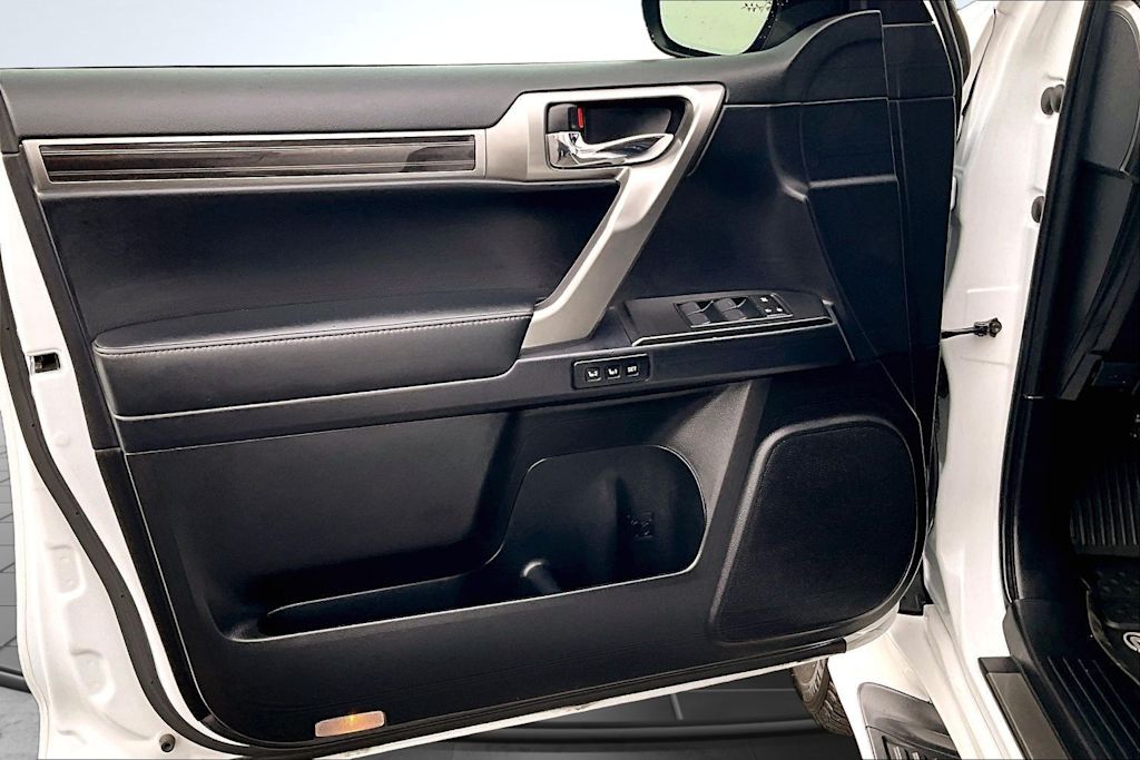 Thumbnail: 2022 Lexus GX - 28