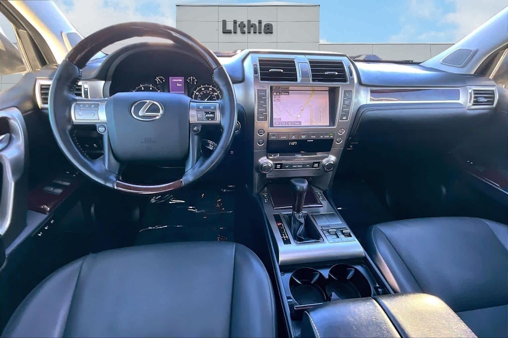 Thumbnail: 2019 Lexus GX - 10