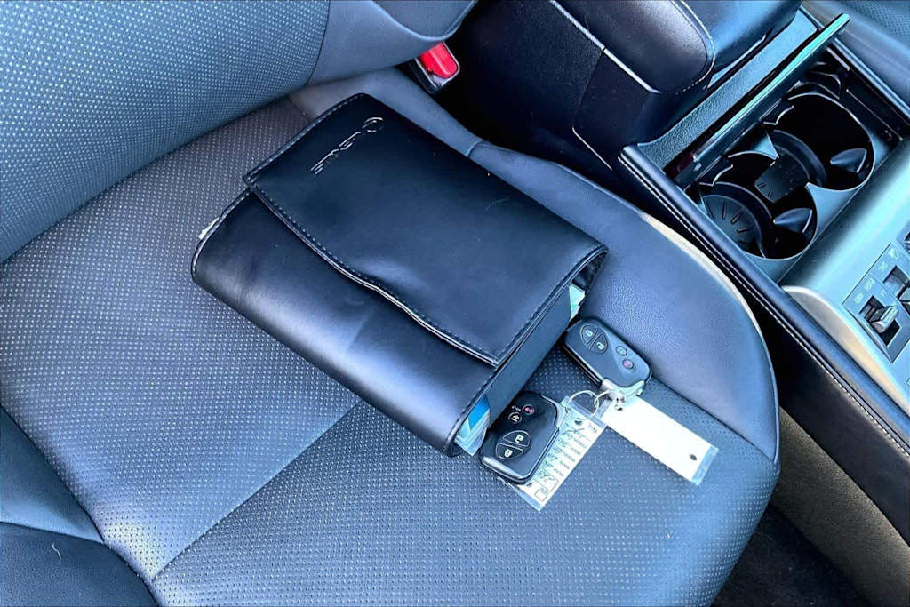 Thumbnail: 2019 Lexus GX - 22