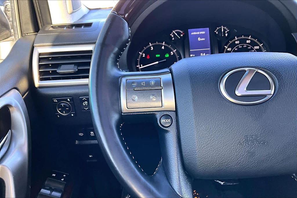 Thumbnail: 2019 Lexus GX - 26