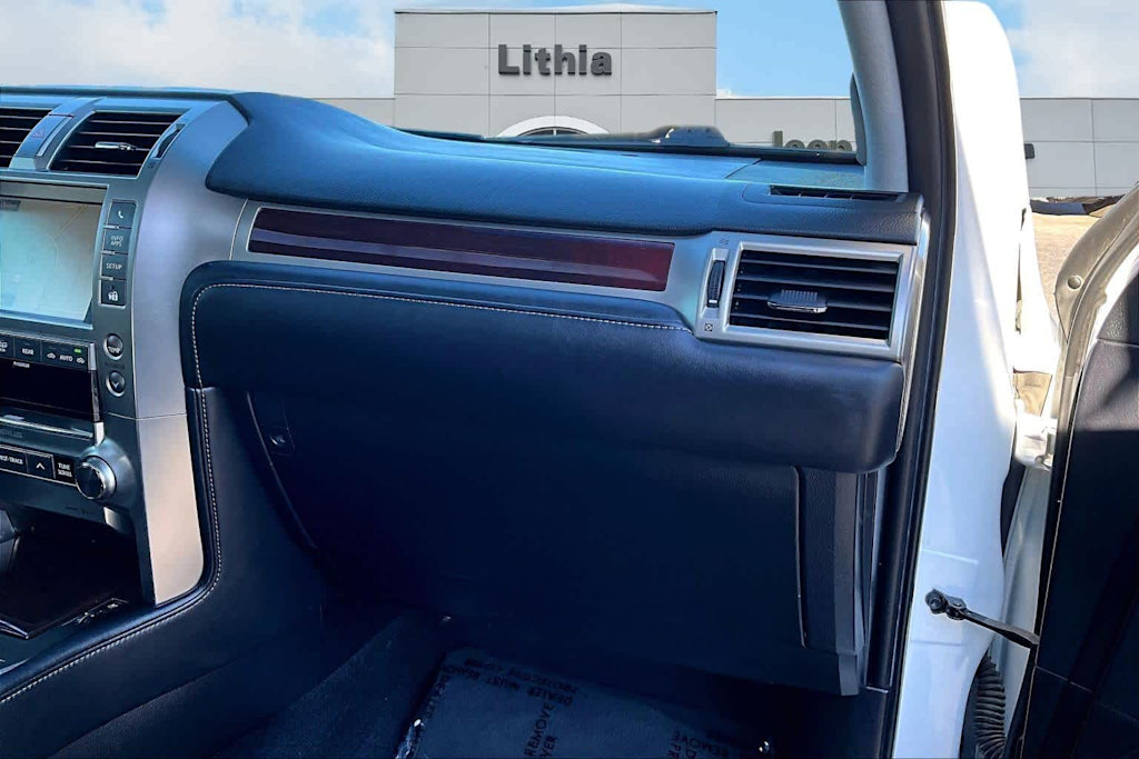 Thumbnail: 2019 Lexus GX - 25