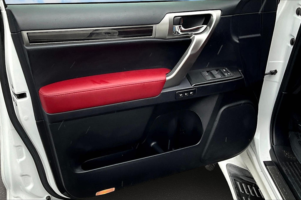 Thumbnail: 2023 Lexus GX - 28