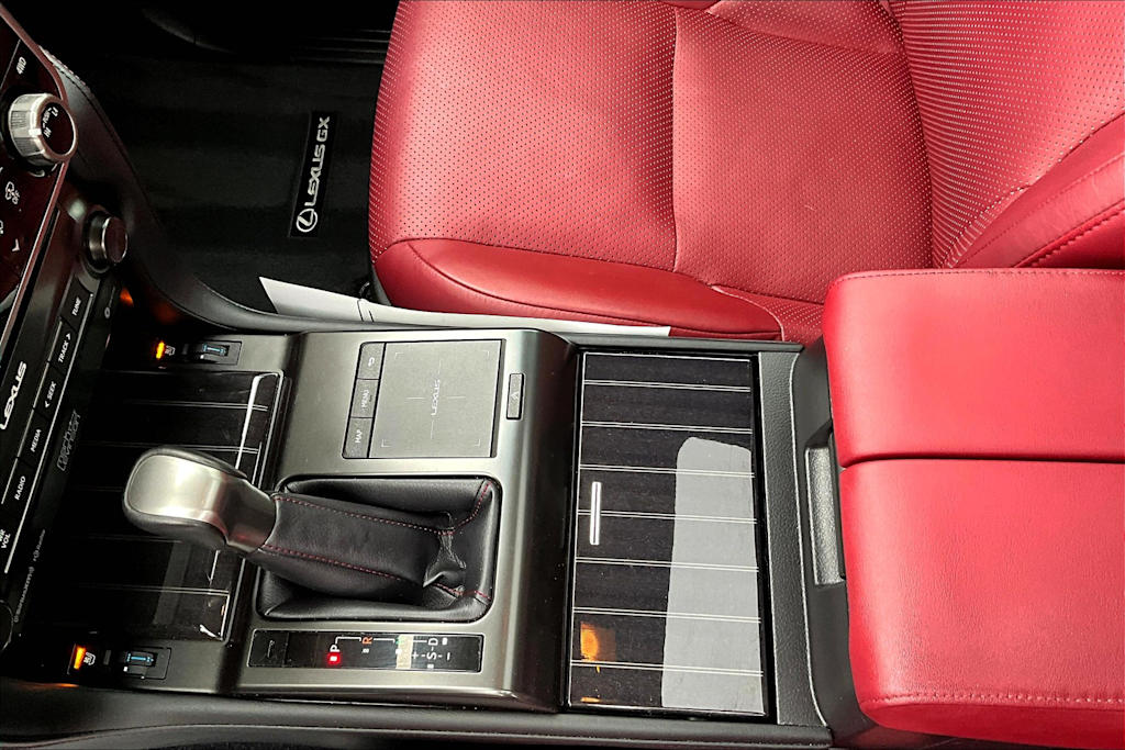 Thumbnail: 2023 Lexus GX - 17