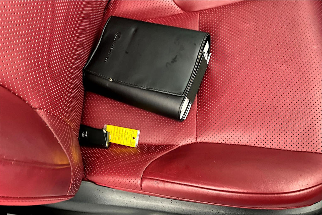 Thumbnail: 2023 Lexus GX - 22