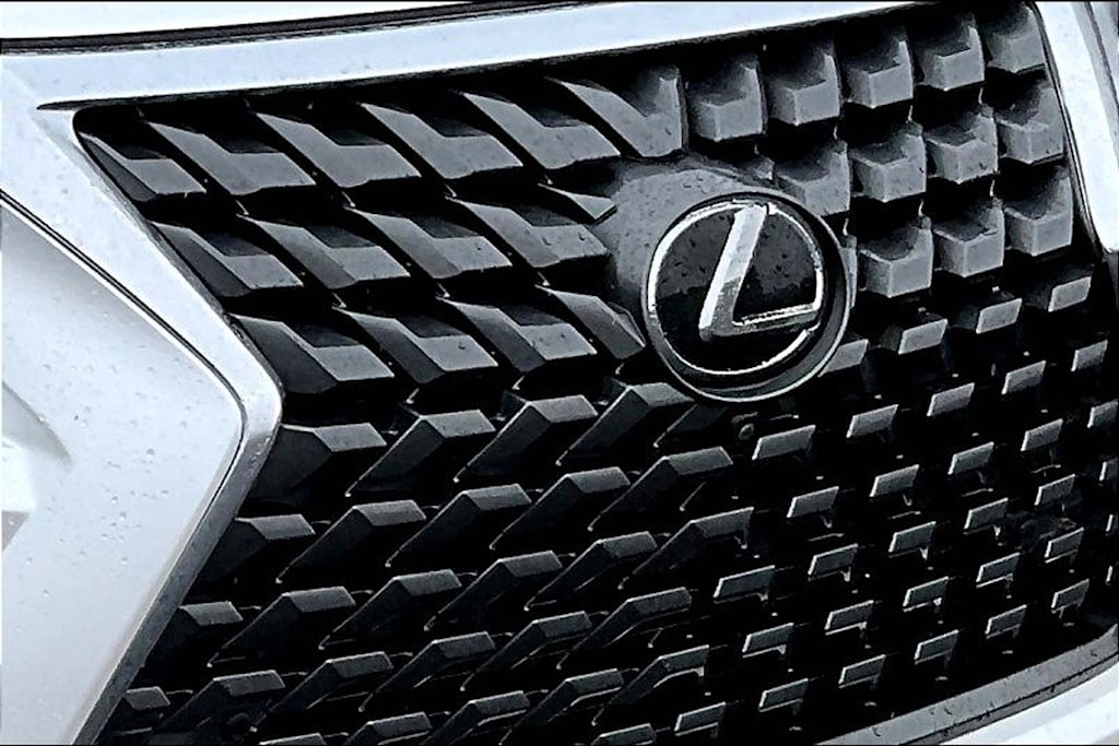 Thumbnail: 2023 Lexus GX - 33