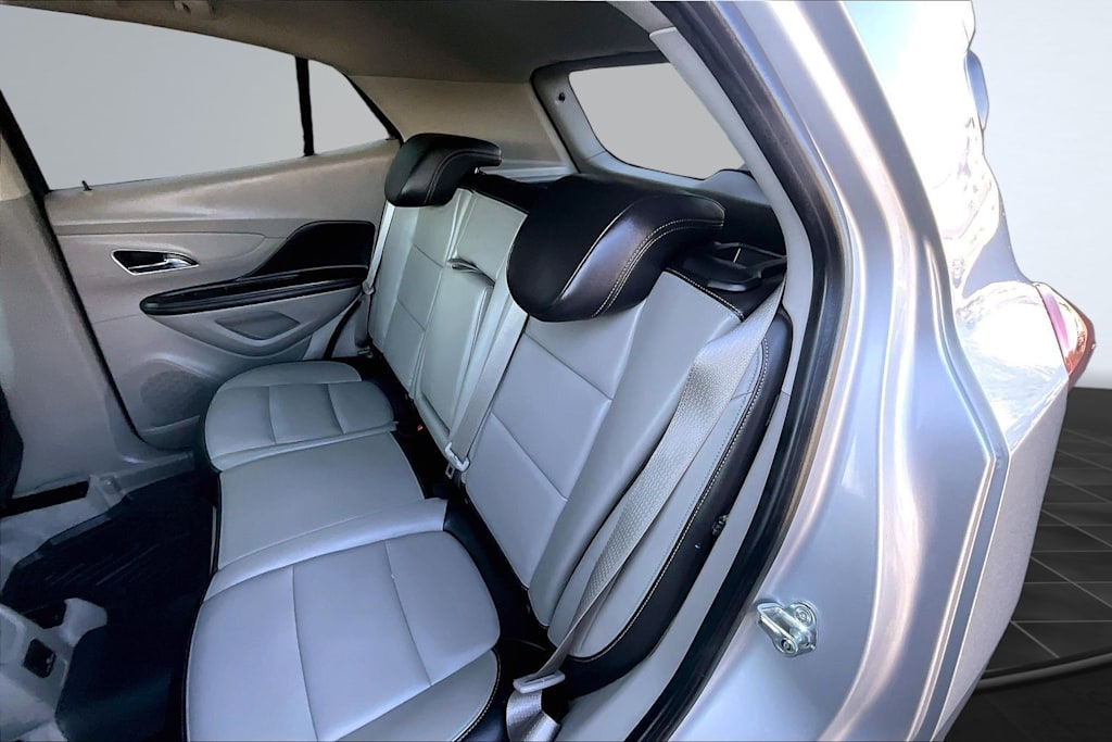 Thumbnail: 2015 Buick Encore - 19