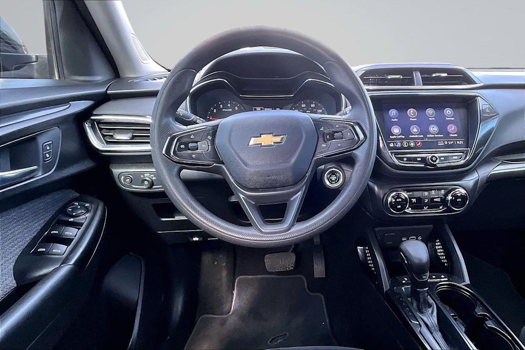 Thumbnail: 2023 Chevrolet TrailBlazer - 14