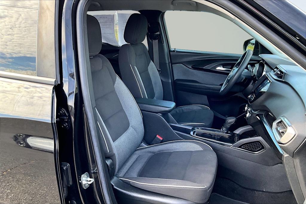 Thumbnail: 2023 Chevrolet TrailBlazer - 22