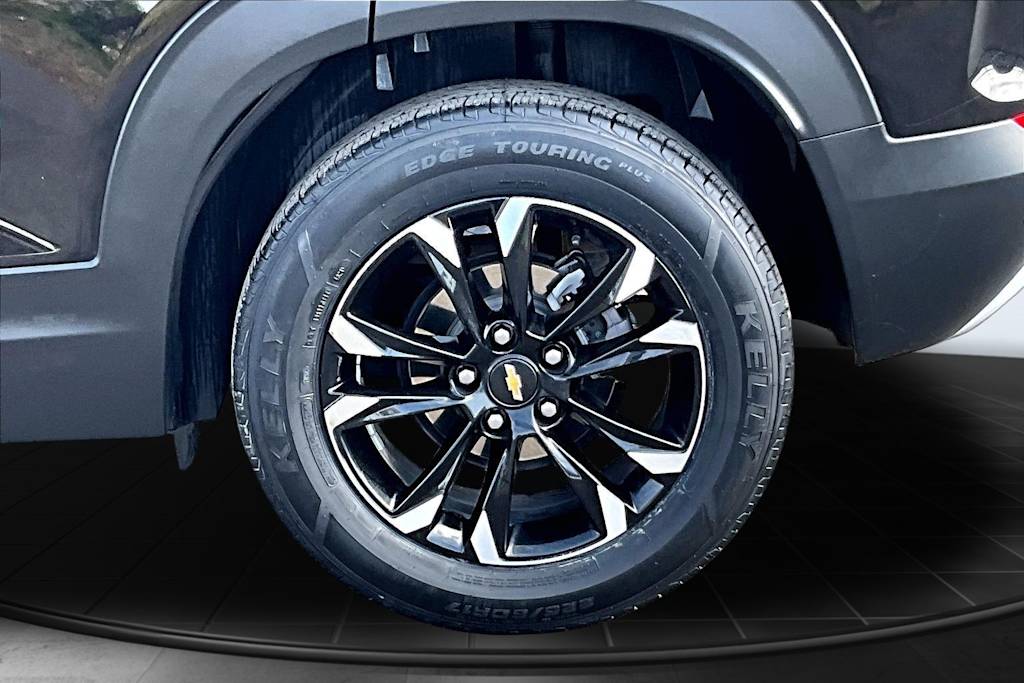 Thumbnail: 2023 Chevrolet TrailBlazer - 36