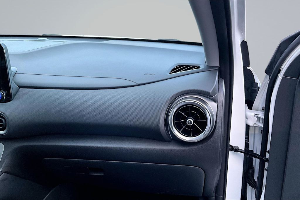 Thumbnail: 2023 Hyundai Kona - 24